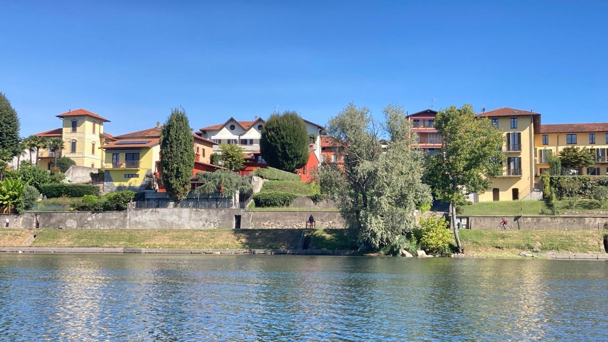 Your Place By The Lake - Near Leonardo Academy, Mxp Sesto Calende Eksteriør bilde